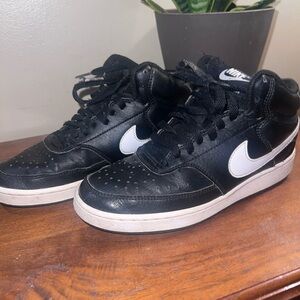 Nike Court Vision Mid